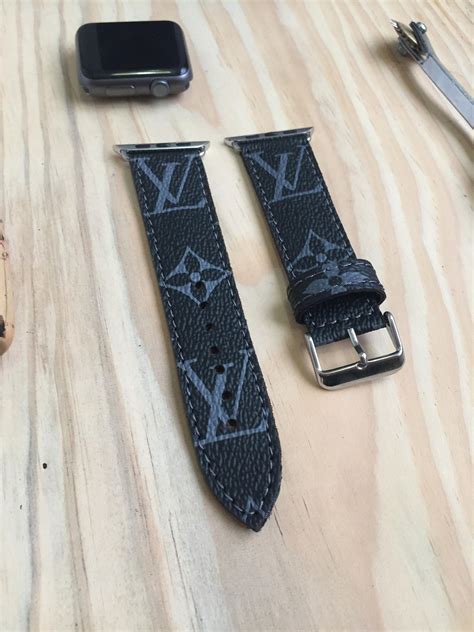 apple watch strap louis vuitton|Louis Vuitton watch band 44mm.